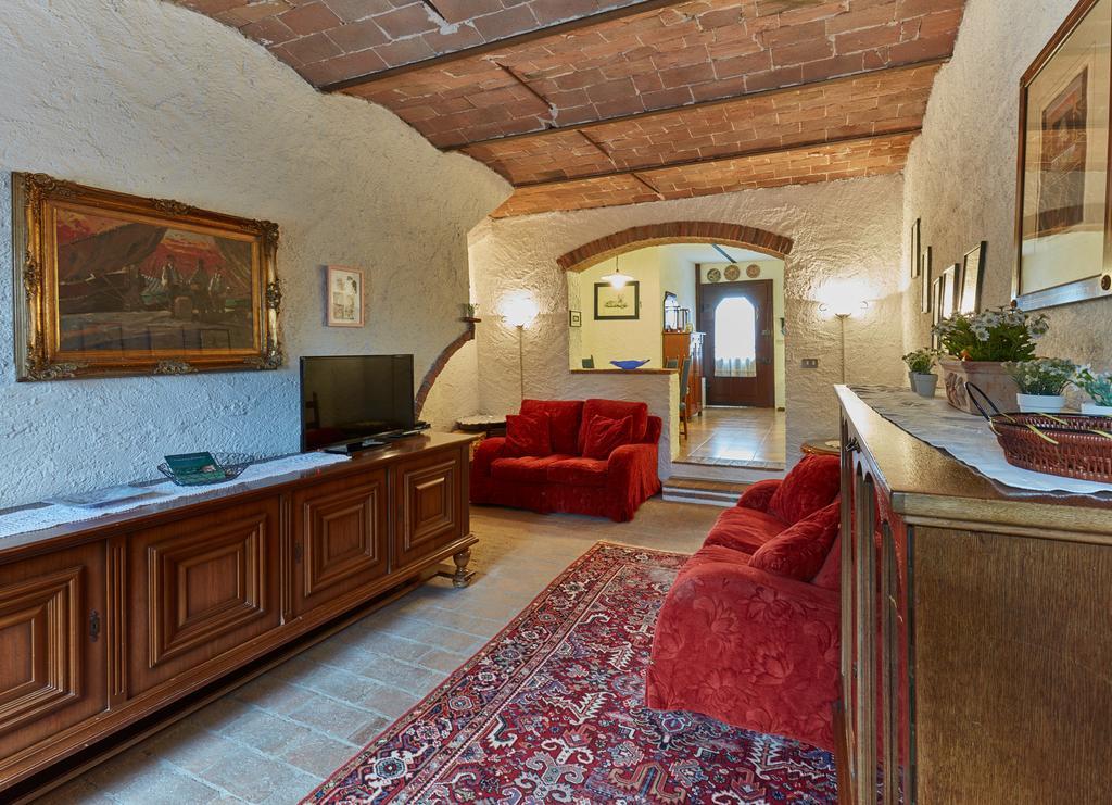 Podere Il Giurato Fauglia Bagian luar foto