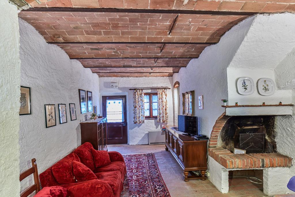 Podere Il Giurato Fauglia Bagian luar foto